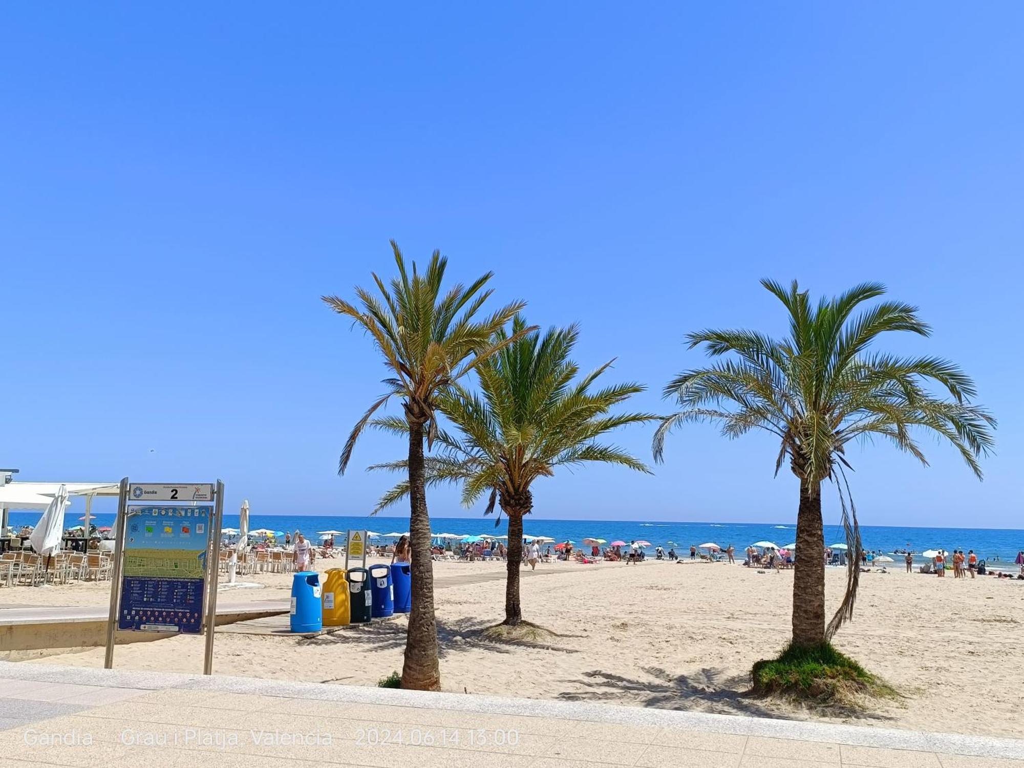 Mare De Deu, Vivienda Vacacional Para Familias Y Mayores De 25 Anos En El Grao De Gandia-Playa Playa de Gandia Exteriér fotografie