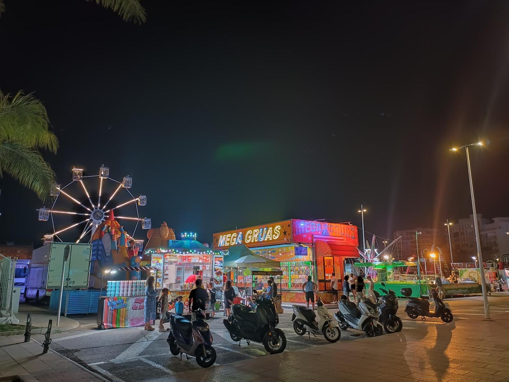 Mare De Deu, Vivienda Vacacional Para Familias Y Mayores De 25 Anos En El Grao De Gandia-Playa Playa de Gandia Exteriér fotografie